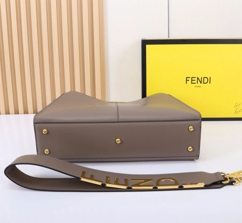 F**di shopping bags 4220a-0195