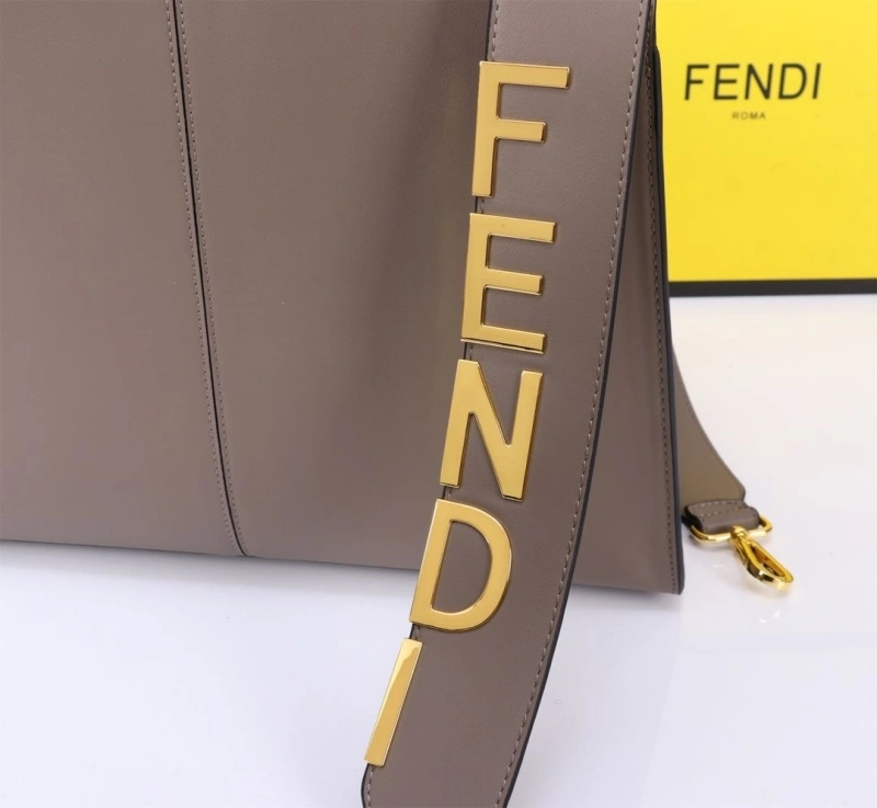 F**di shopping bags 4220a-0195
