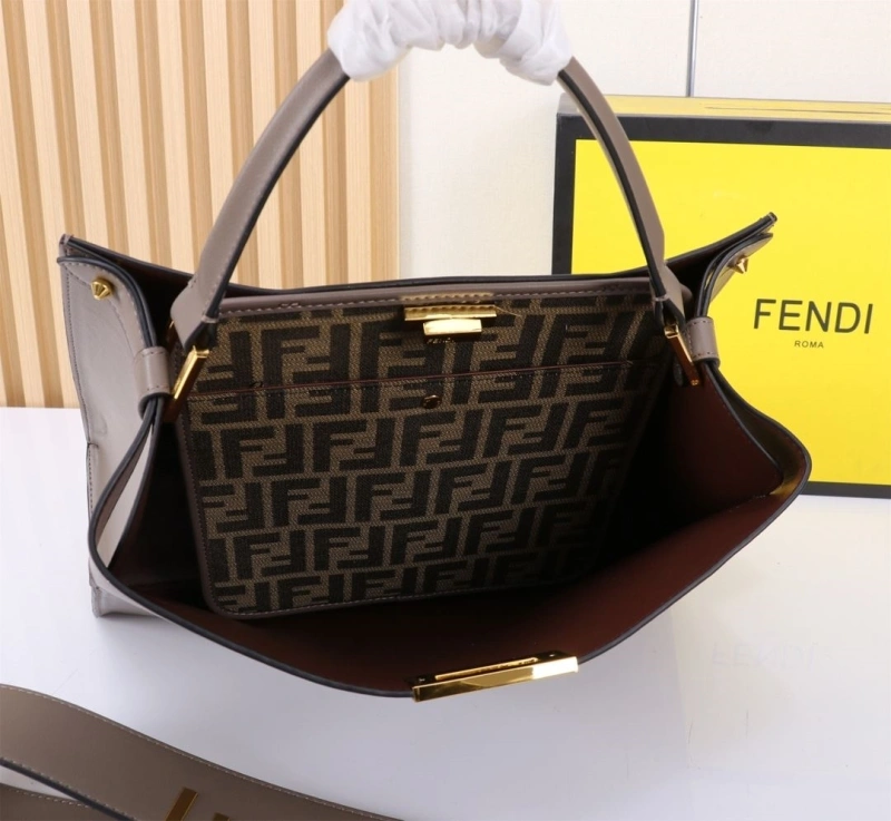 F**di shopping bags 4220a-0195