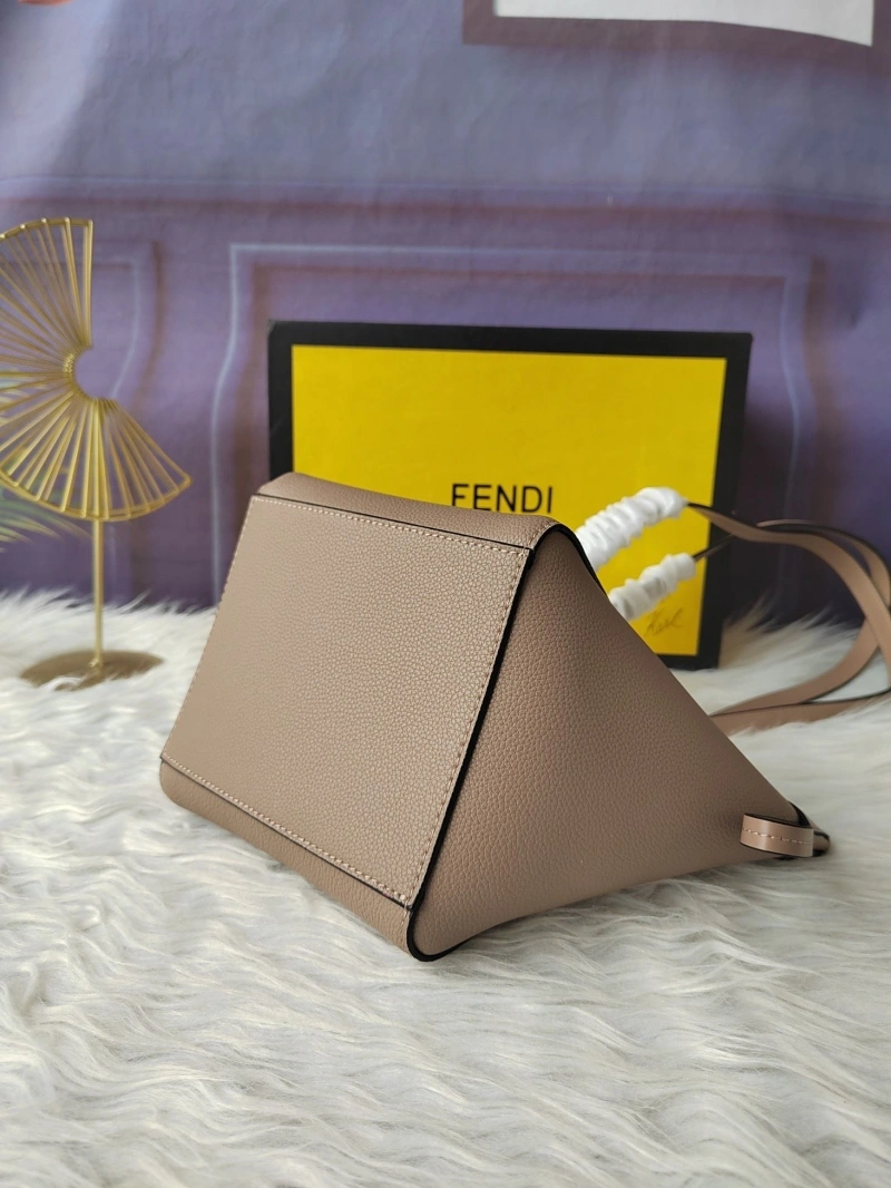 F**di shopping bags 4220a-0241