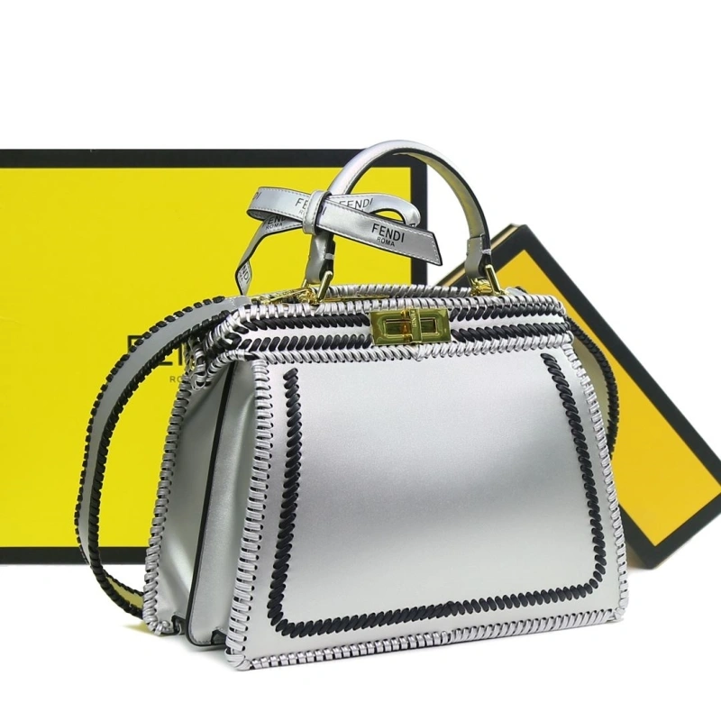 F**di top handle bags 4220a-0260