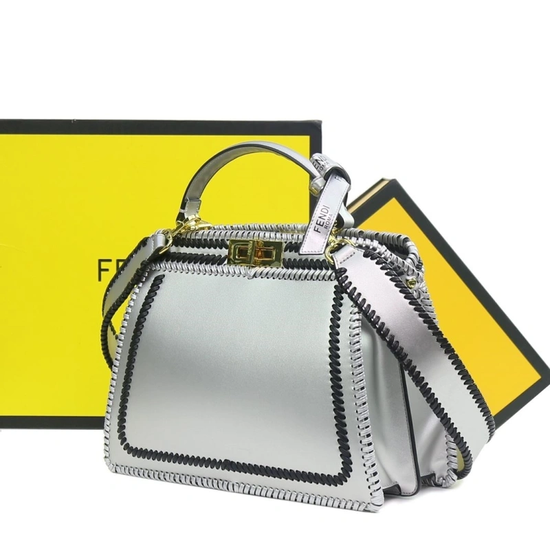 F**di top handle bags 4220a-0260
