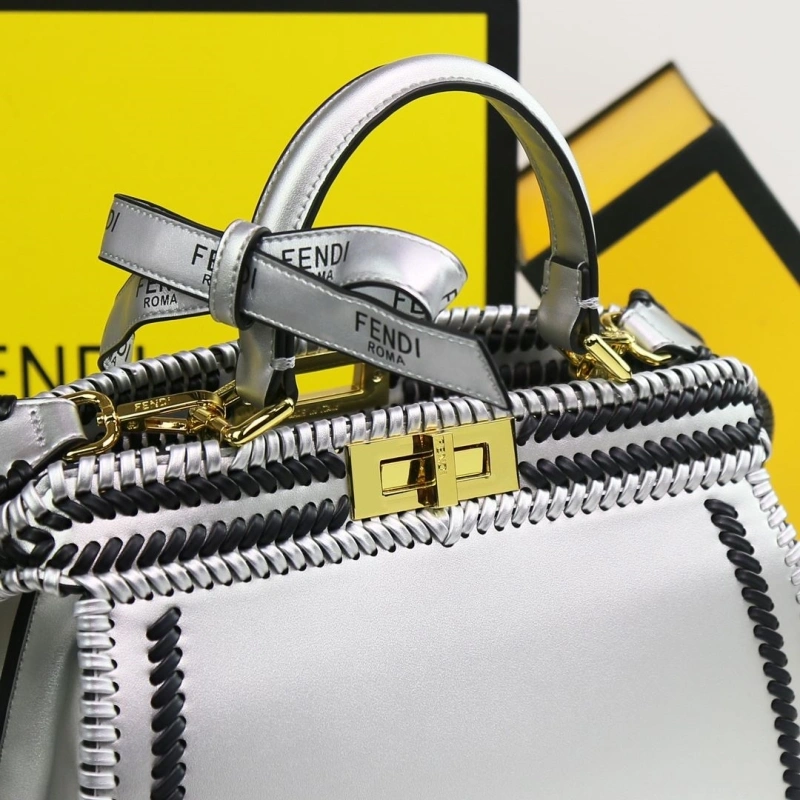 F**di top handle bags 4220a-0260