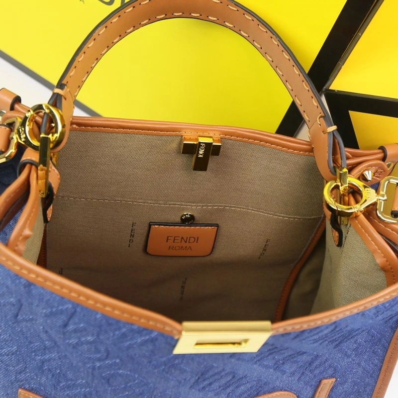 F**di shopping bags 4220a-0311
