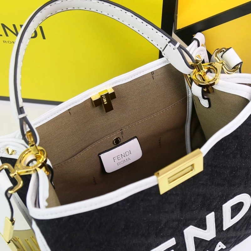 F**di shopping bags 4220a-0313