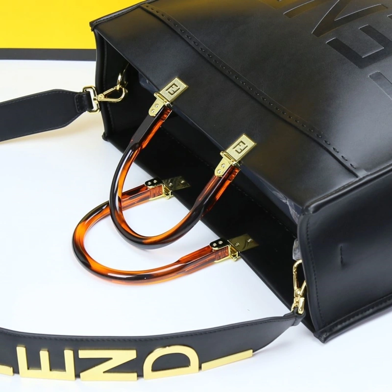 F**di shopping bags 4220a-0328