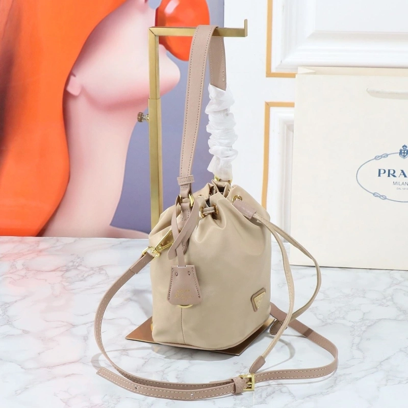 Pra*a bucket bags 4220a-0404