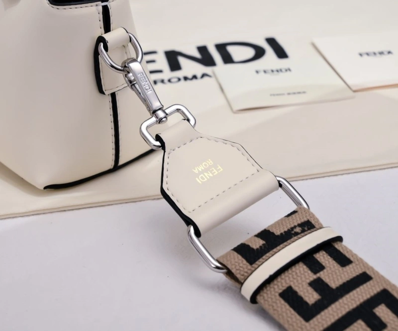 F**di top handle bags 4220a-0538