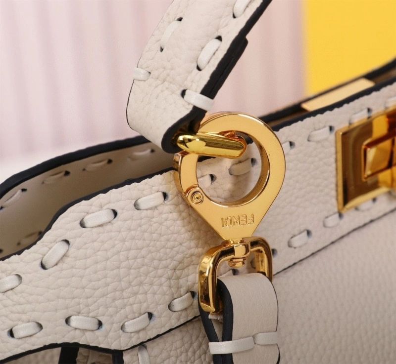 F**di top handle bags 4220a-0659