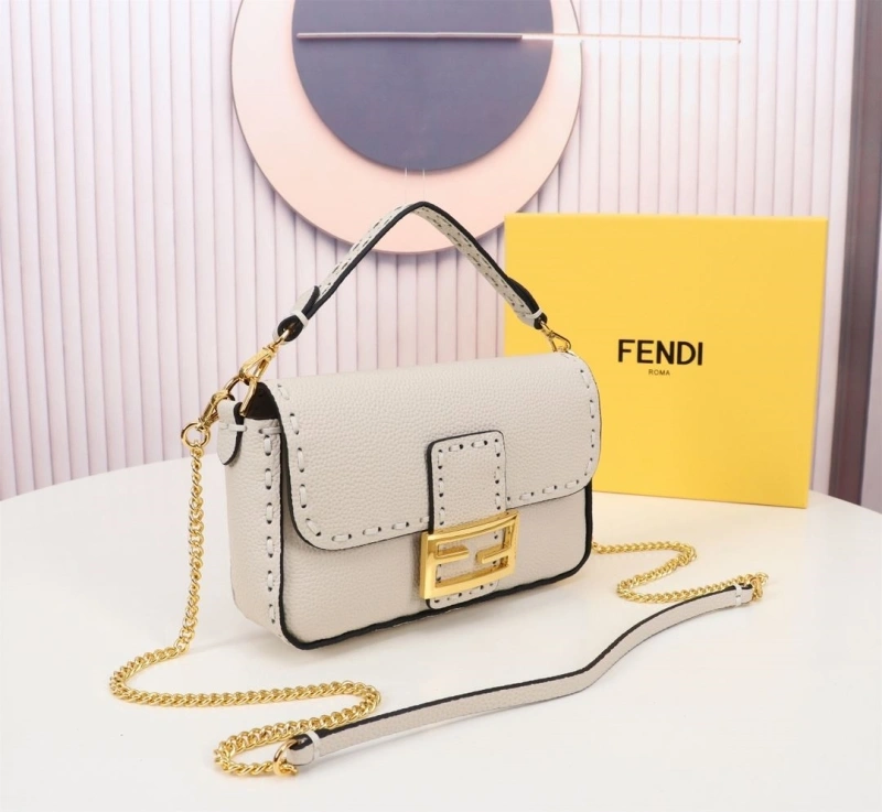 F**di top handle bags 4220a-0670