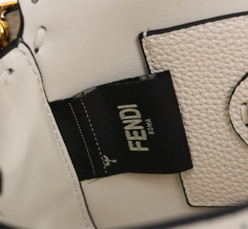 F**di top handle bags 4220a-0670