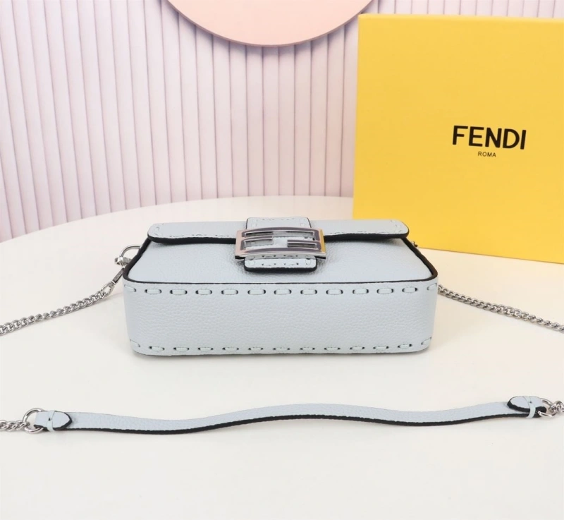 F**di top handle bags 4220a-0672