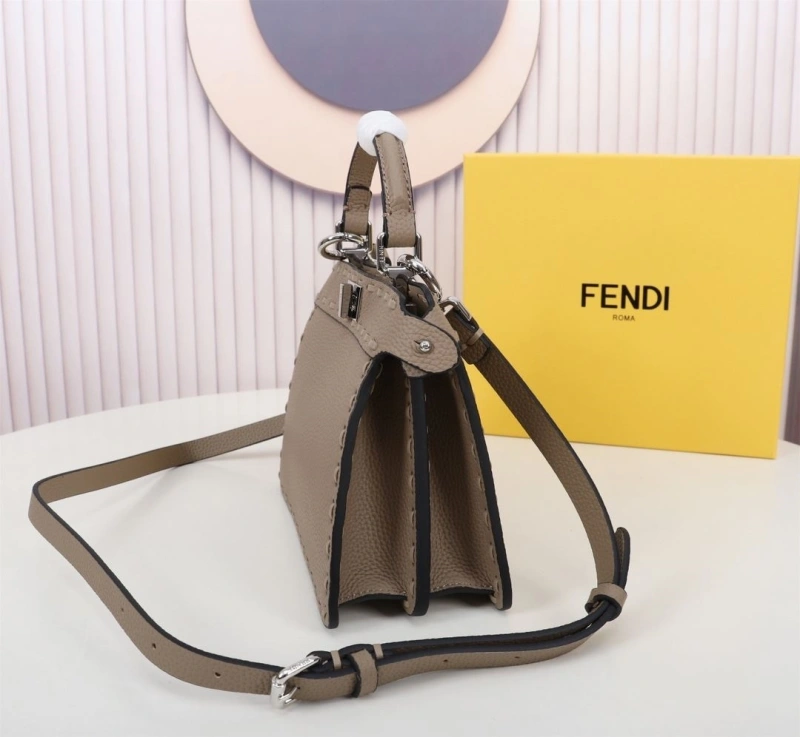 F**di top handle bags 4220a-0703