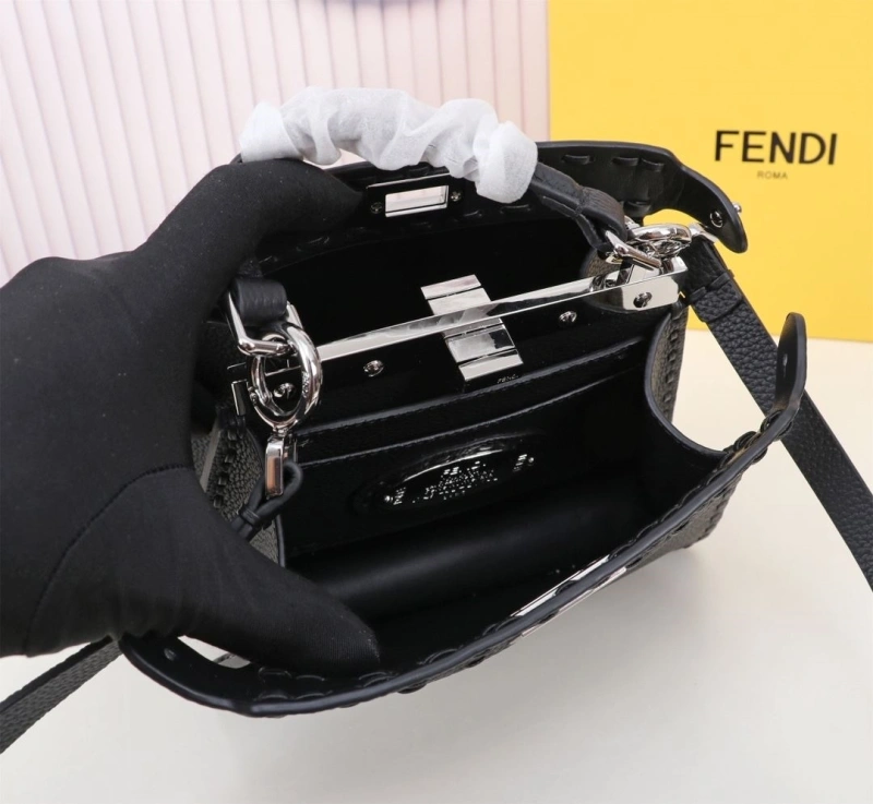 F**di top handle bags 4220a-0706