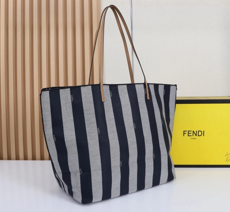 F**di shopping bags 4220a-0745