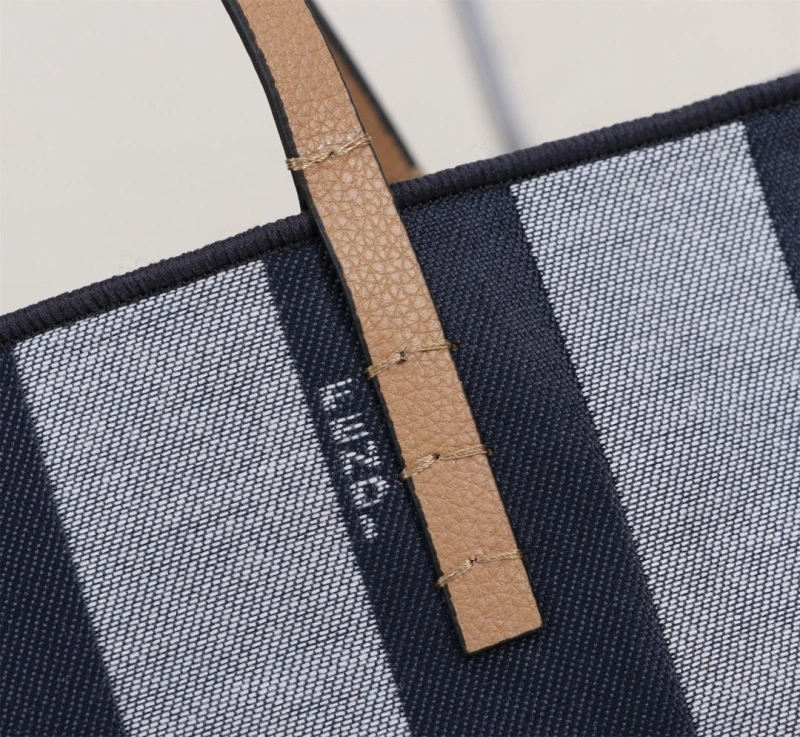 F**di shopping bags 4220a-0745