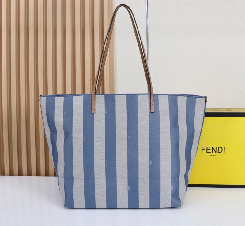 F**di shopping bags 4220a-0746