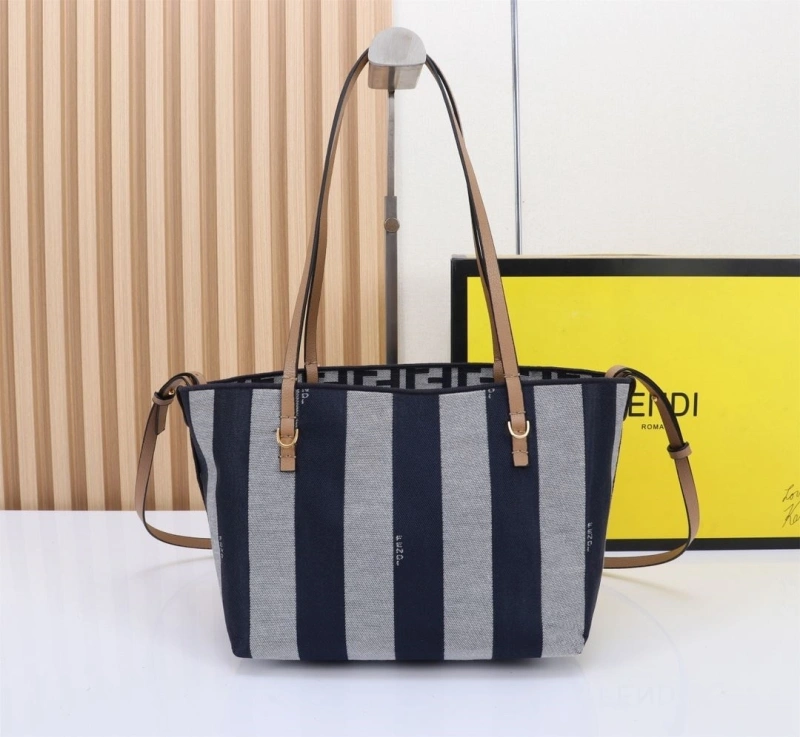 F**di shopping bags 4220a-0753