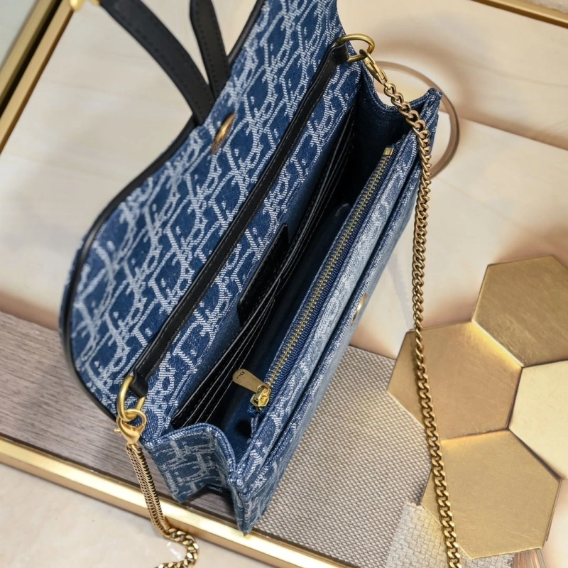 D10r satchel bags 4220c-0001