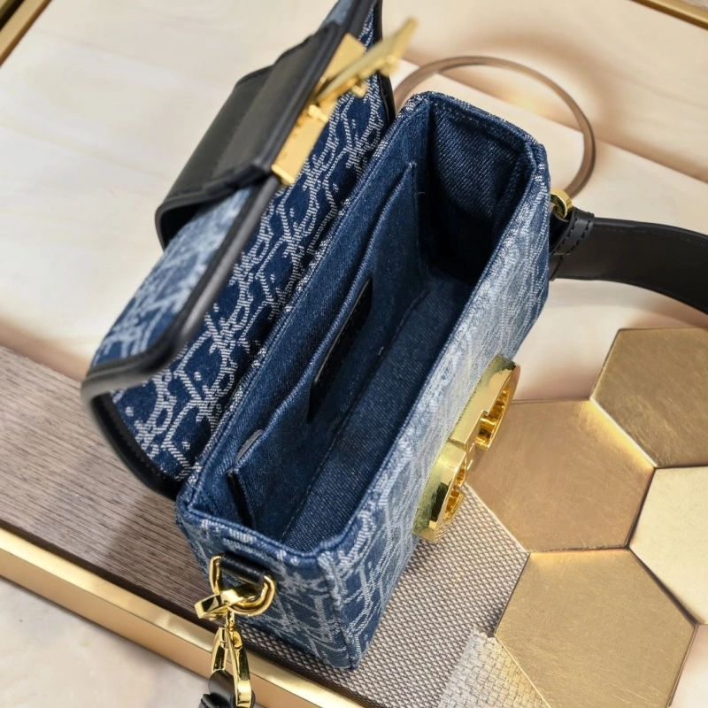 D10r satchel bags 4220c-0002