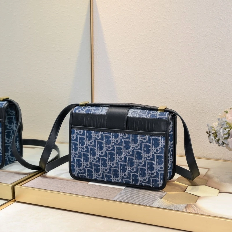 D10r satchel bags 4220c-0003