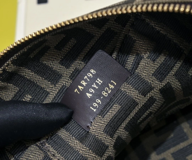 F**di satchel bags 4220c-0008