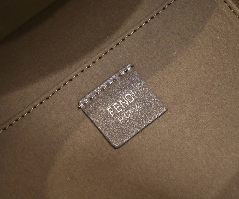 F**di shopping bags 4220c-0015