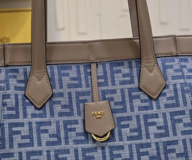 F**di shopping bags 4220c-0017