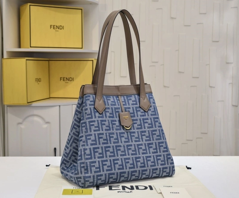 F**di shopping bags 4220c-0017