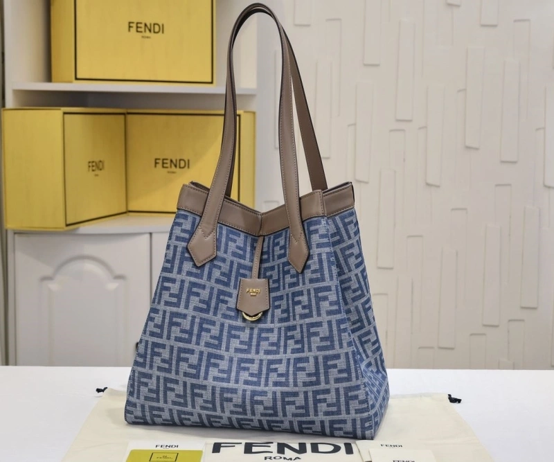 F**di shopping bags 4220c-0017
