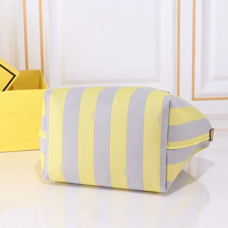 F**di shopping bags 4220c-0023