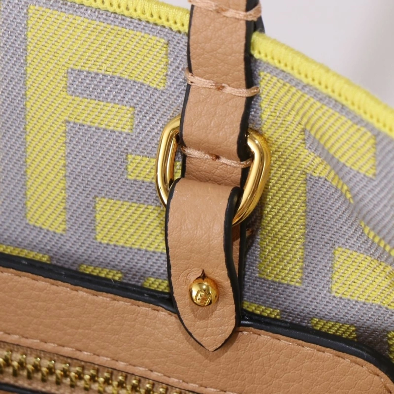 F**di shopping bags 4220c-0023
