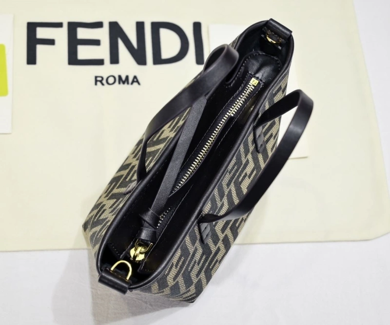 F**di shopping bags 4220c-0031