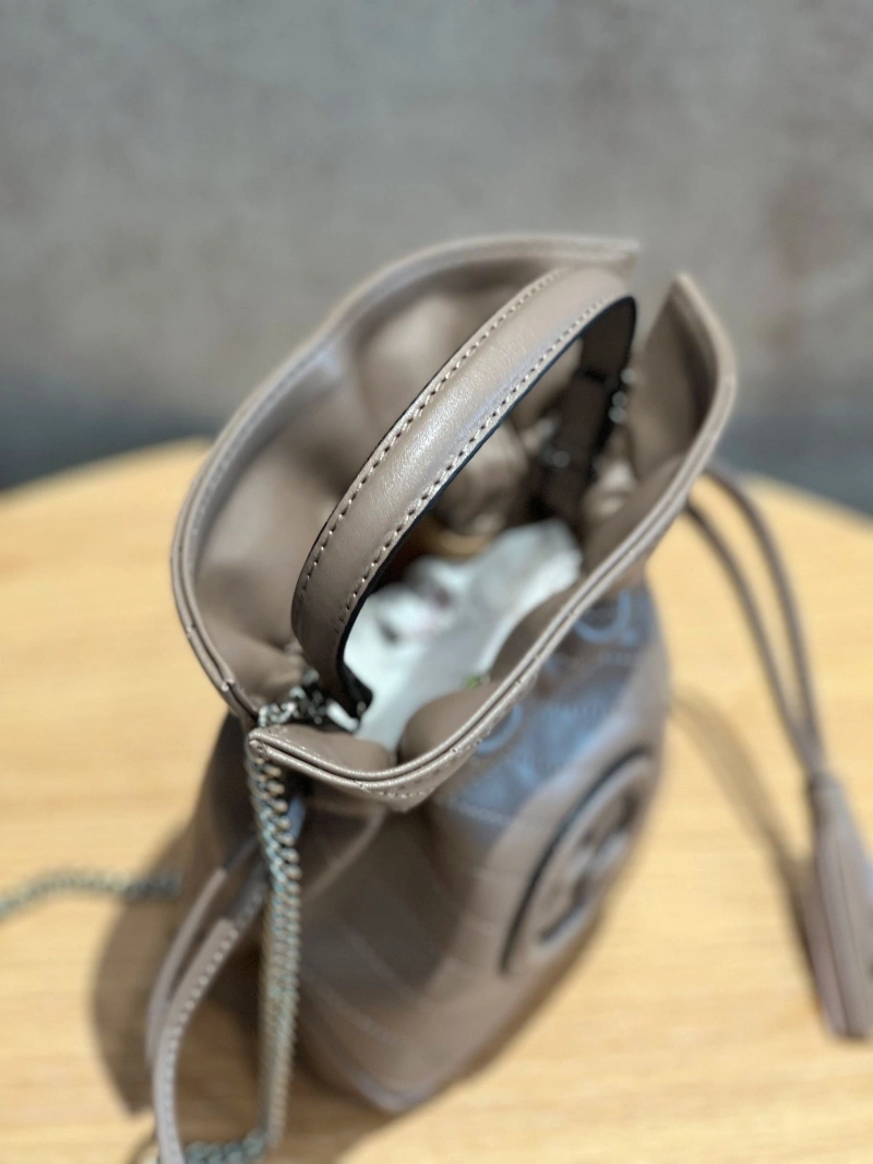 Gvc*1 bucket bags 4220c-0105