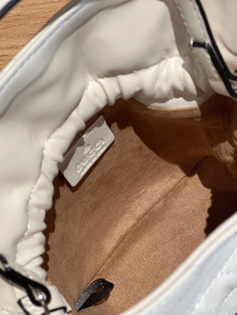 Gvc*1 bucket bags 4220c-0107