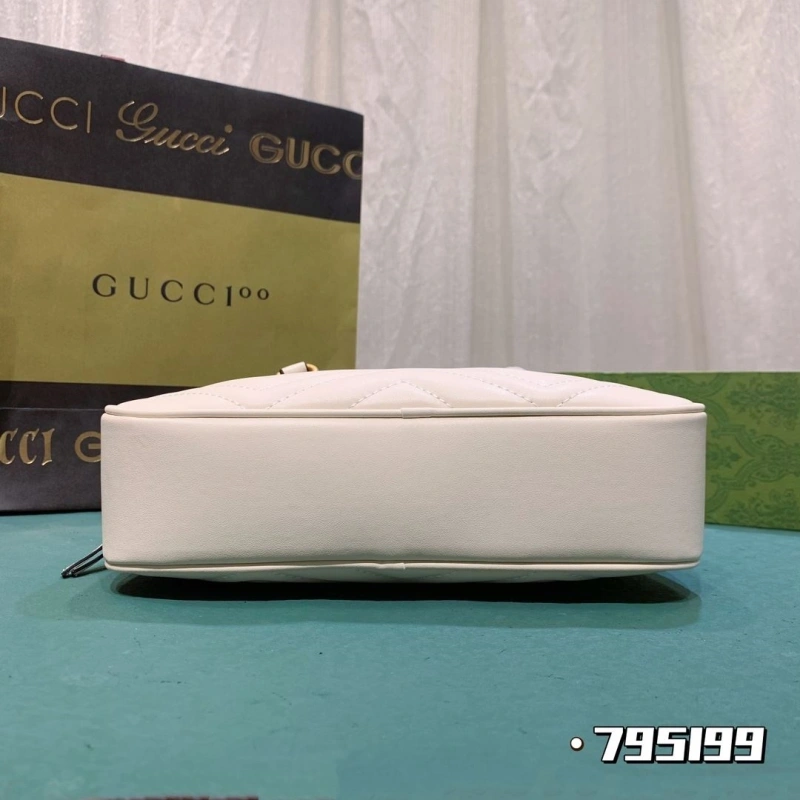 Gvc*1 top handle bags 4220c-0147