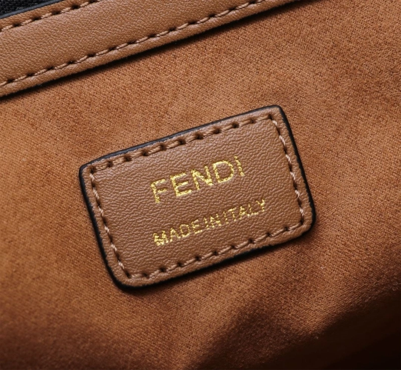 F**di shopping bags 4220c-0176