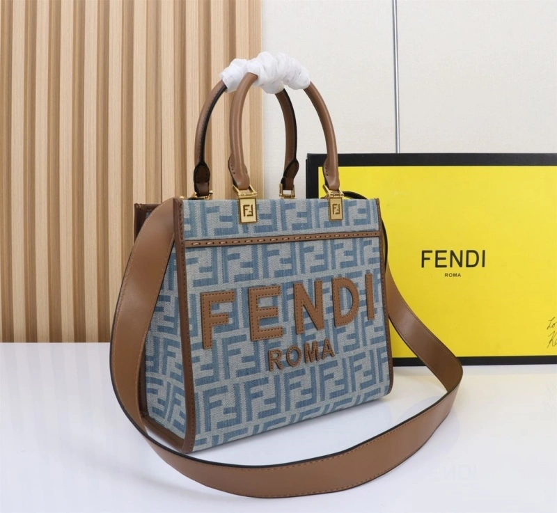 F**di shopping bags 4220c-0179