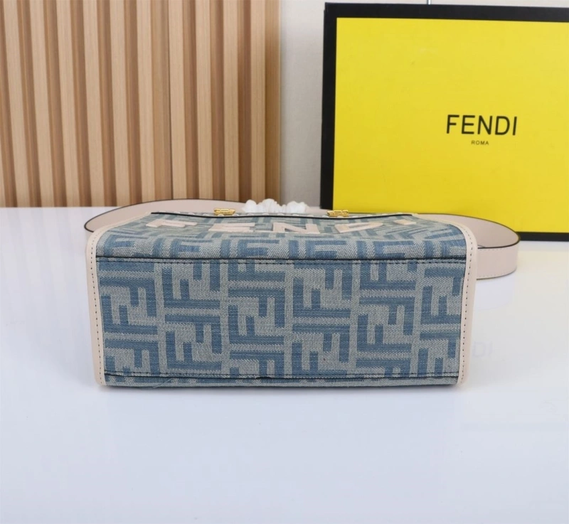 F**di shopping bags 4220c-0180