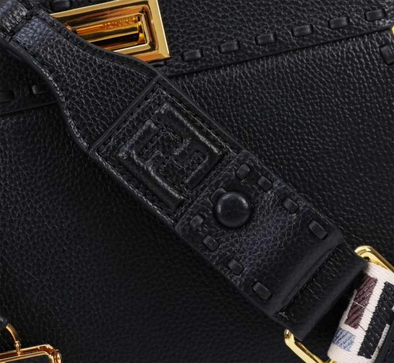 F**di top handle bags 4220c-0188
