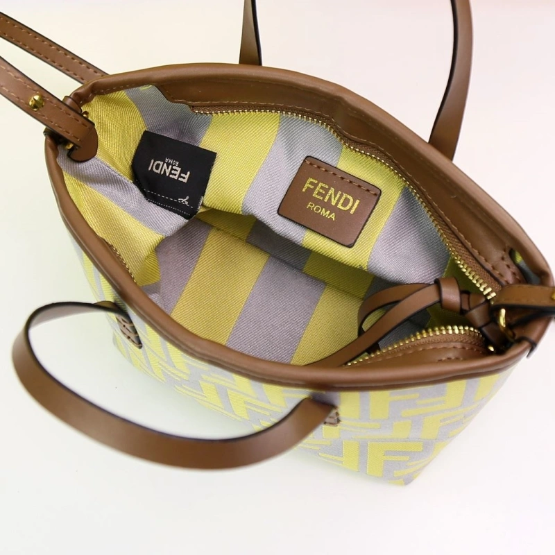 F**di shopping bags 4220c-0237