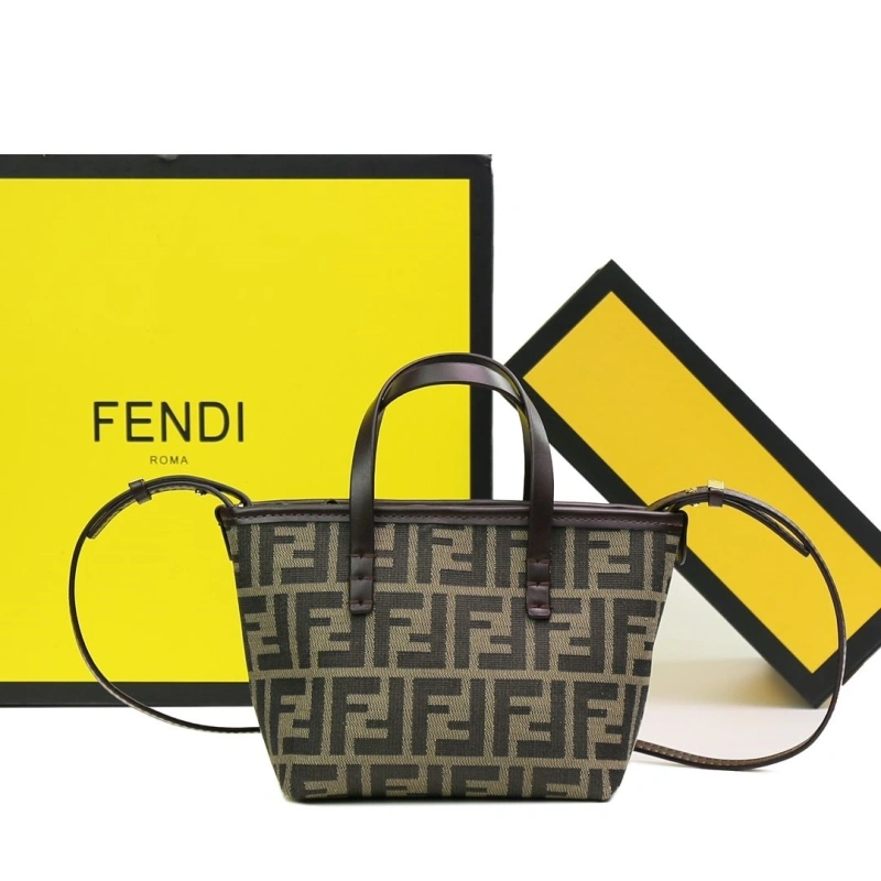 F**di shopping bags 4220c-0238
