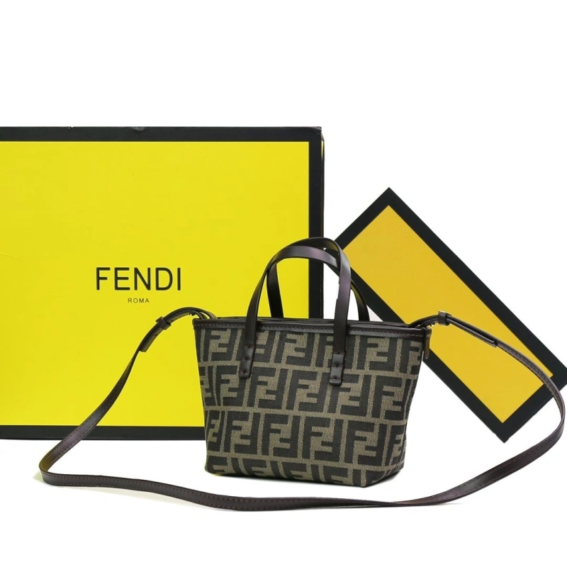 F**di shopping bags 4220c-0238