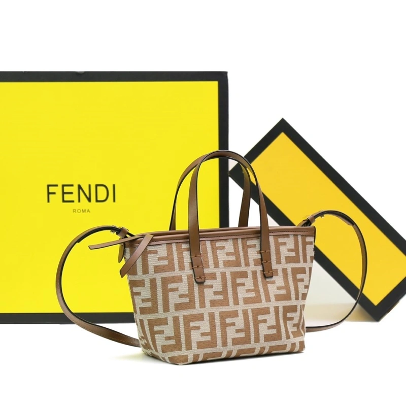 F**di shopping bags 4220c-0240