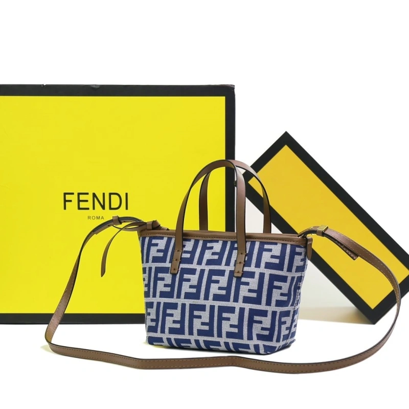 F**di shopping bags 4220c-0241