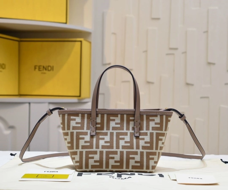 F**di shopping bags 4220c-0288