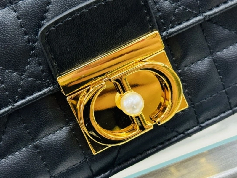 D10r top handle bags 4220c-0296