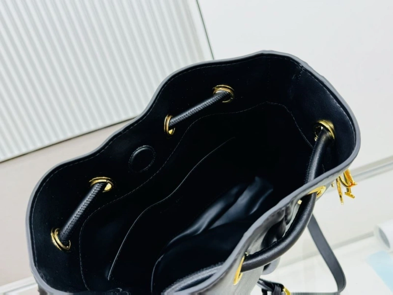 D10r satchel bags 4220c-0300