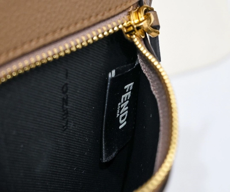 F**di shopping bags 4220c-0341