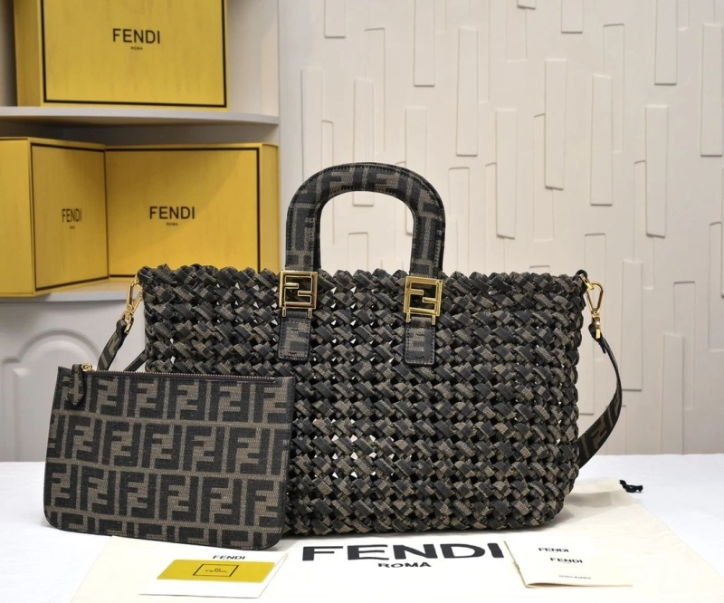 F**di shopping bags 4220c-0349
